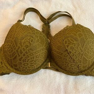Auden Bra The Radiant Plunge Push-Up Lace Front Closure Lace Overlay Green
36C